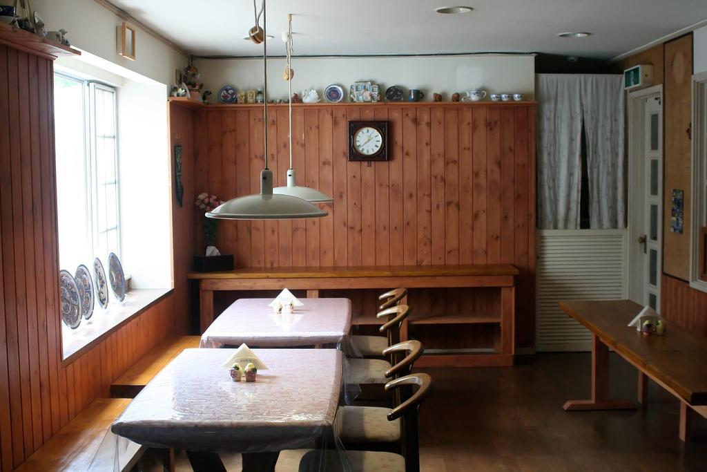 Julian'S English Homestay And Pension Fujimi Eksteriør billede