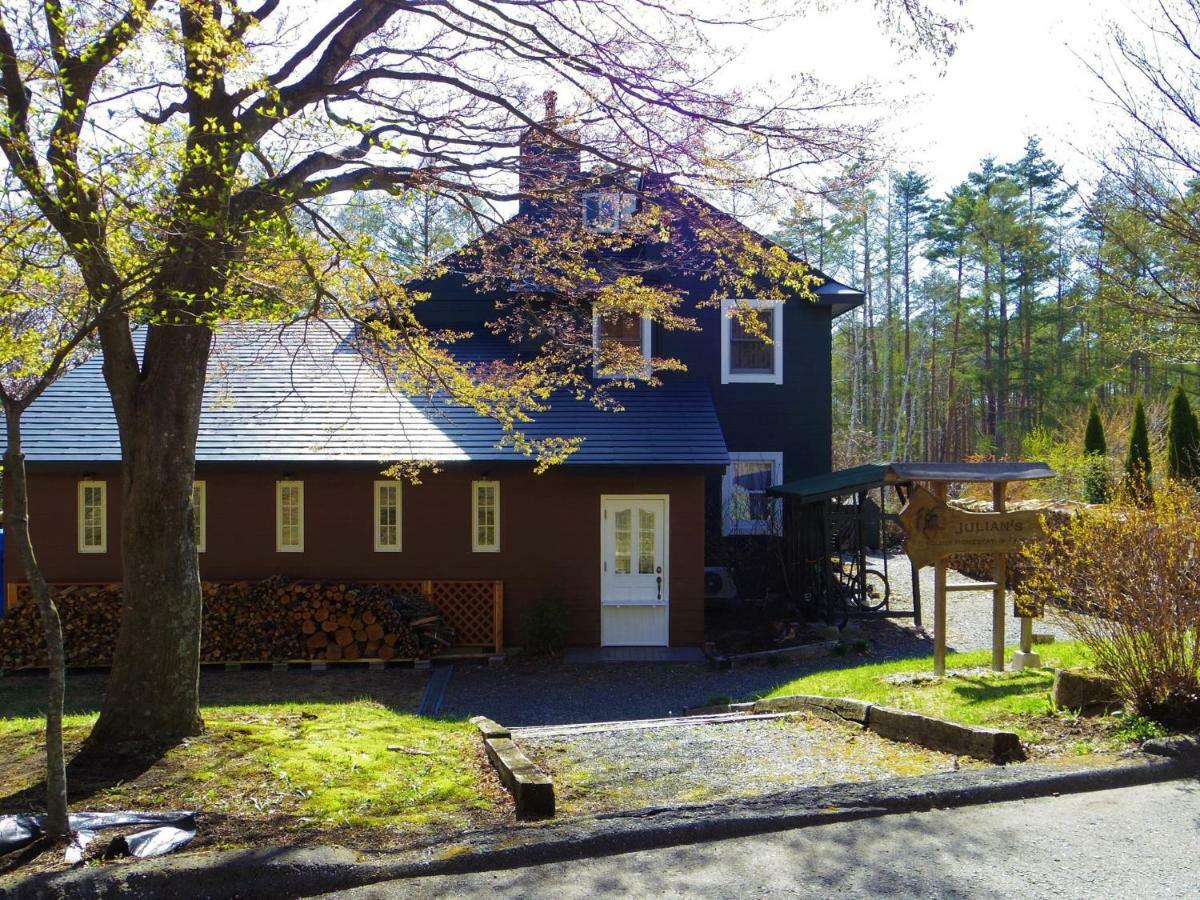 Julian'S English Homestay And Pension Fujimi Eksteriør billede